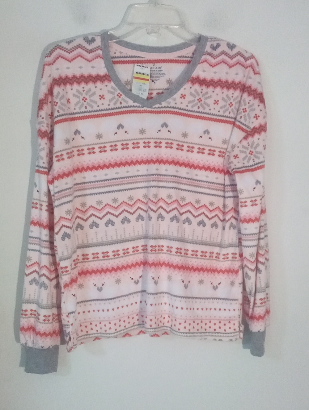 Cuddl Duds Fair Isle Long-Sleeve Pajama Top Small NWT Red Pink